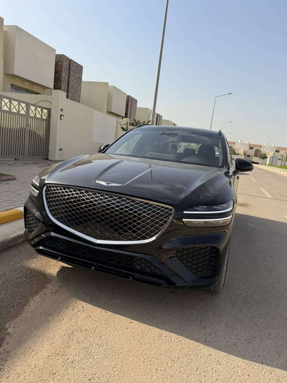 لسلام عليكم Gv70 برستيج للبيع او مرواس

جينيسس GV70 2024 (Sport Prestige)

محرك 4 سلندر

ماشية١٧ الف ميل 

فل مواصفات

‎كامرات 360 درجة

حساسات 360 درجة

رادارات كامله قيادة اليه 100‎%‎

تدفئه تبريد بلمقاعد 

هيتر استيرن تحكم ستيرن كهرباء 

كرسي سائق مساج اكثر من حركه 

بنوراما 

بردات خلفية 

شحن وايلس كار بلي ويفاي 

مري شفط ترحيب عند الاقتراب 

بصمة اضافيه مع كارت تشغيل بلادي 

سستم صوت lexicon 🔈

اوتو هولد مع نضام اطفاء الازدحامات 

سياره فول الفول

سيارة مكينه 2500 تيربو 🚀

مري شفط 

السيارة نظيفة وجاهزة من كلشي 

حادث دعامية فقط

حالوب – البنيد مبدل نفس اللون

بدون قطرة صبغ

صورة الحادث مرفقة بالمنشور 

رقم بغداد : شهداء 

موقع السيارة: بغداد

السعر ٢٤٠

الاتصال ***********
