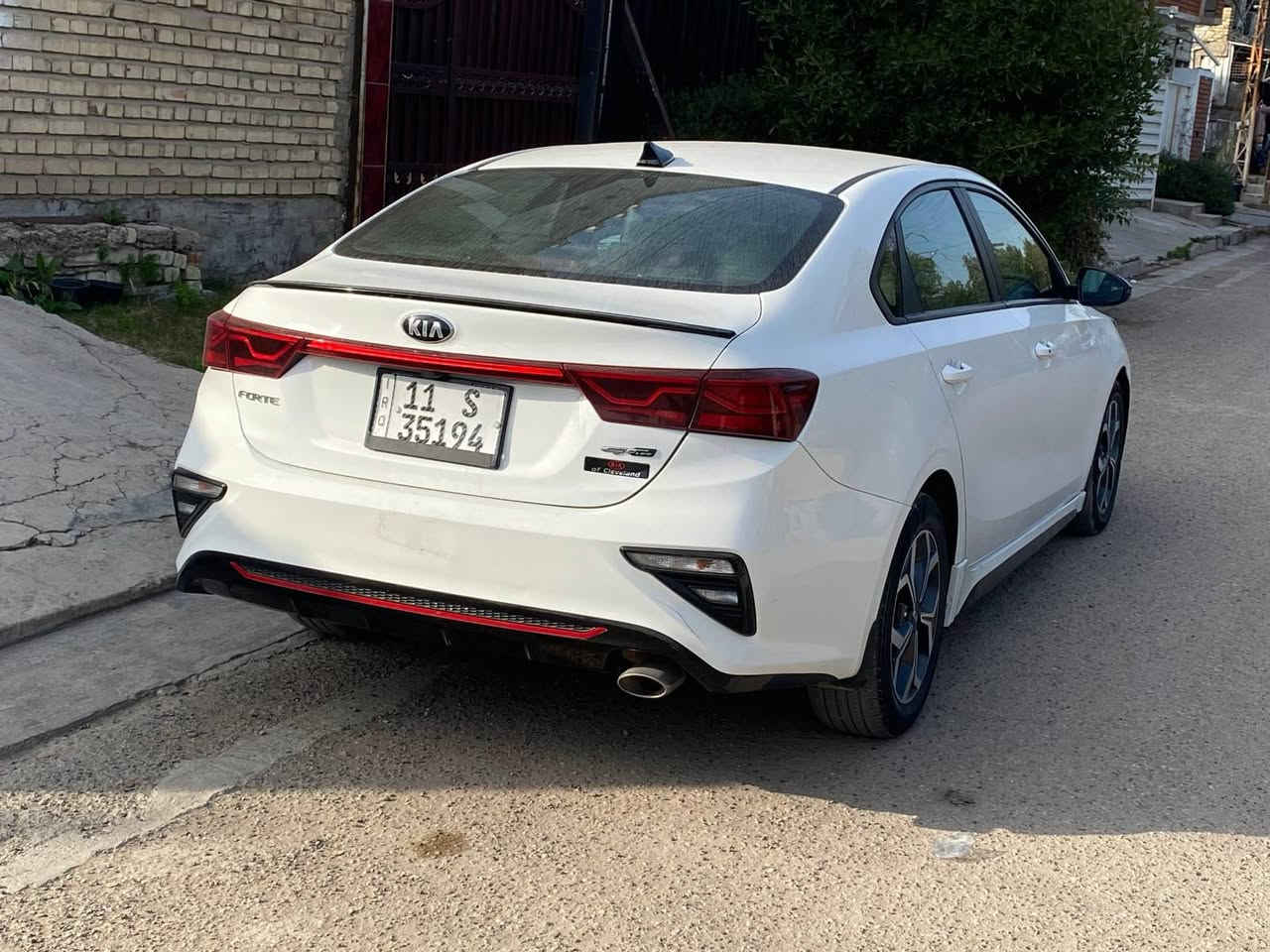 ســلـام عـلـيـكـم 
فورتي 2021 امريكي جـيـتـي  لـايــن حادثها تبديل بنيد وچاملغ محرك دوش 2000 گير AT فول مواصفات بصمة تشغيل وأبواب وجنطه رادار أشاير مري كاميره شاشة اعطال وبعد بيها هواي مواصفات
مواصفات جـيـتـي لـاين معروفه 
رقم بغداد دوولي تحويل مباشر سنويه لل2028 
وكل التفاصيل بالسونار مرفق بالمنشور 
السياره جاهزه من كلشي 
السعر 127 $
العنوان....
بغداد حي الاساتذه على خط سريع حي العامل مدخل حلويات الحمدانيه 
هاتف 
***********
***********
متوفر واتساب
