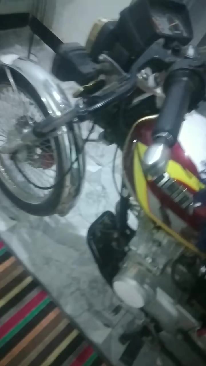 السلام عليكم تايكر موديل 23 مكينه ممفتوحه دراجه نضيفه مناقصها شي كهربائيات كلها شغاله مراوس واخذ فرق شعندك نزل غير لرياضي مكاني #شهربان ***********
