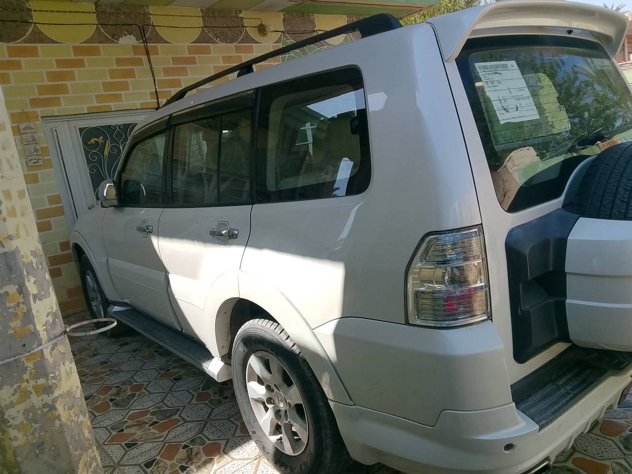 السلام عليكم من رخصة الأدمن
باجيرو 2009 محتثه 
مكفولة گير ومكينة
مكينة حجم 3500
6 سلندر حبتور كامل مواصفات
رقم إنكليزي بغداد سنوي ال 31,تسقط
دشبول طسه كامل مكمل سيارا فول على كل عيب 
مكاني ديالى الخالص سعديه الشط 
والسيارة بأسمي مداور ثاني يوم
سعرها 145وبيها مجال 
رقمي ***********
