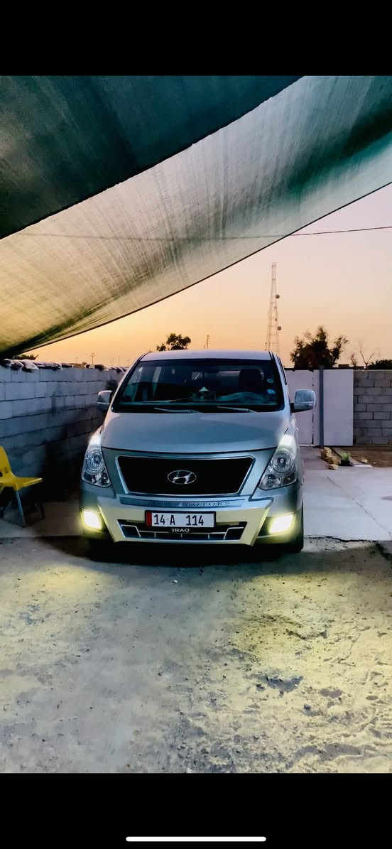 السلام عليكم ستاركس مديل 8 مسكر اصل كير عادي مكينه وكير خير من اللّٰه السيارة ملكوطه من الخياس بيها ضربه خلفية خفيفه السعر 120 رقم الهاتف***********
