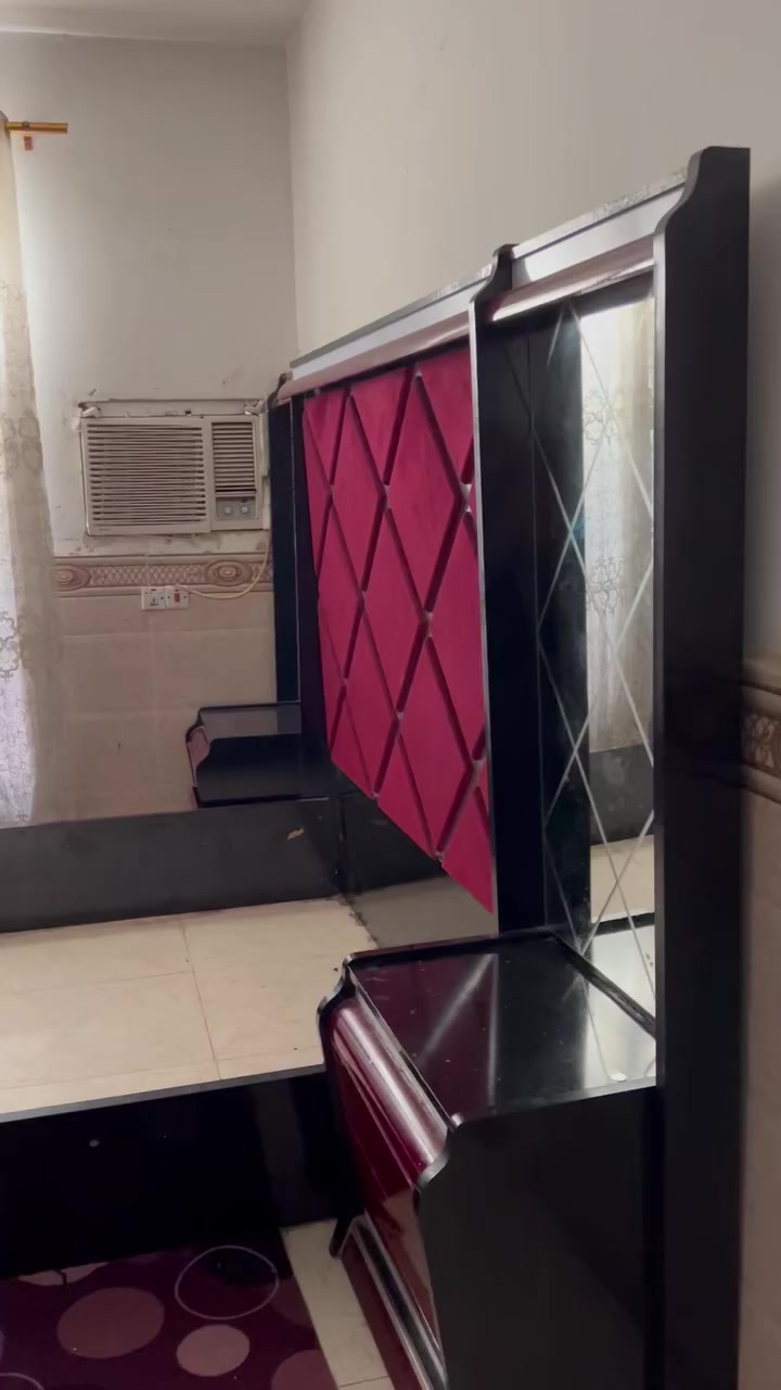 غرفه تركيه كلش جبيره بس  مجراته تعبانات بس مو كلهن سعر ب ١٥٠ مكاني الحصوة
‭٠٧٨٢ ٦١١ ٥٨٩٥‬
