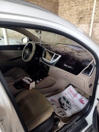 توسان • ٢٠١٧ • بدون دواخل