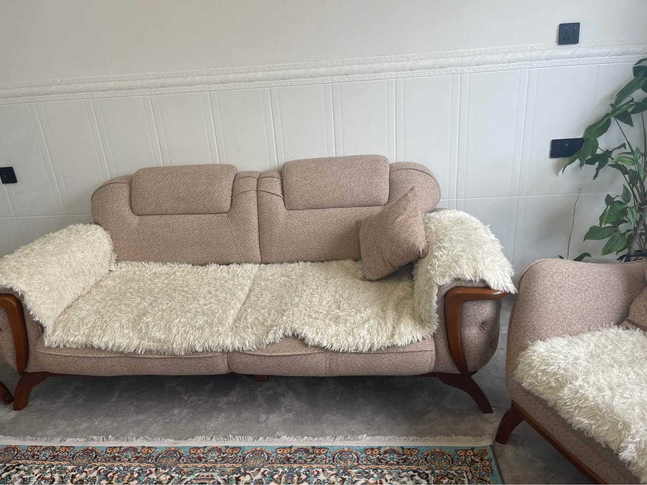 ‎ئەم تاقمە بۆ فرۆشتن ملیۆن ٥٠ی پیدراوە بە ٩٠٠هەزار ئەیفرۆشیت مانگیکە کردراوە‎ السليمانية, العراق


**إذا كنت صاحب هذا الإعلان وتريد حذفه لأي سبب، رجاءا أرسل رسالة إلى الدعم الفني**