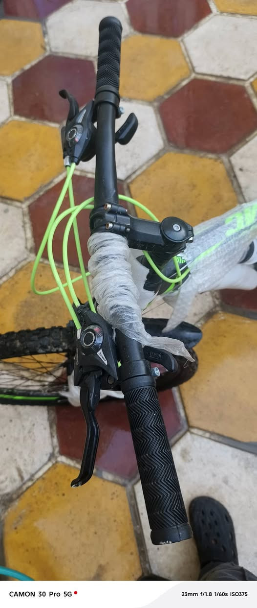 قسم بالله أخذته قبل شهرين ب١٤٥ رايده ب١٠٠ قفل


**إذا كنت صاحب هذا الإعلان وتريد حذفه لأي سبب، رجاءا أرسل رسالة إلى الدعم الفني**