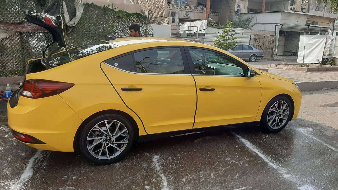 النترا موديل١٩ نصف فول بأسمي صورالحادث موجوده العنوان بغداد/م الصدر/***********
