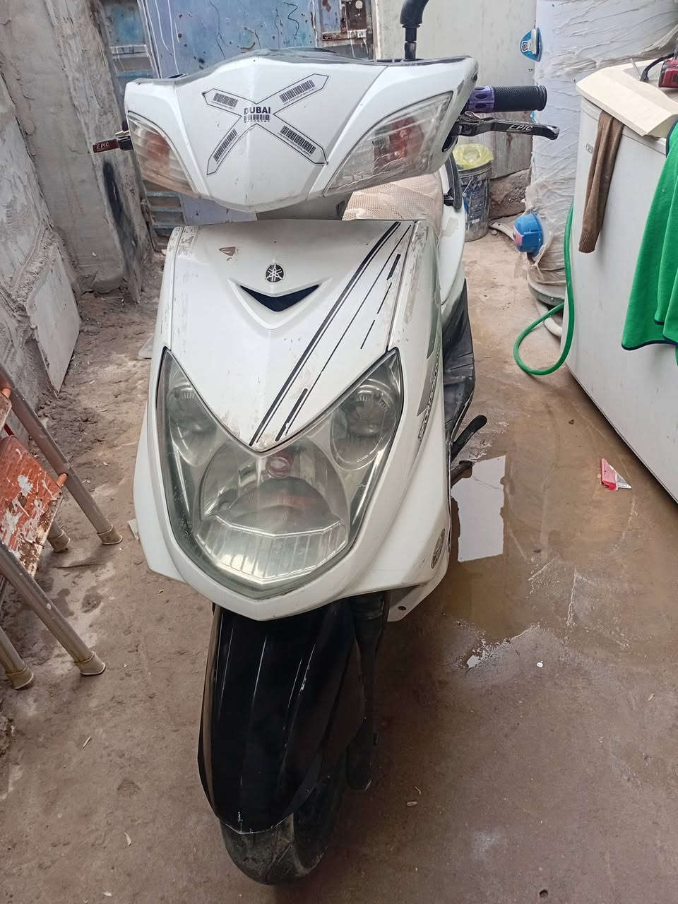 سلام عليكم من رخصه مدير الكروب دراجه سكنس فحل ابيض شغاله محرك كهربائيات كله شغال دراجه سوده شغاله بس متروكه فكيوم ميشتفل  مكاني محموديه


**إذا كنت صاحب هذا الإعلان وتريد حذفه لأي سبب، رجاءا أرسل رسالة إلى الدعم الفني**