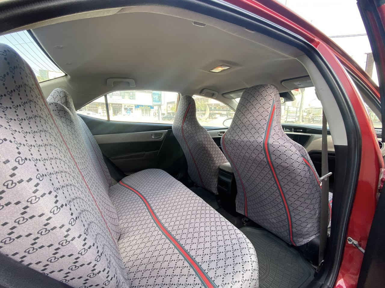 كورلا 2018 وارد امريكي بدون ايرباك تحويل ثاني يوم للاستفسار *********** السعر 125 ورقه
