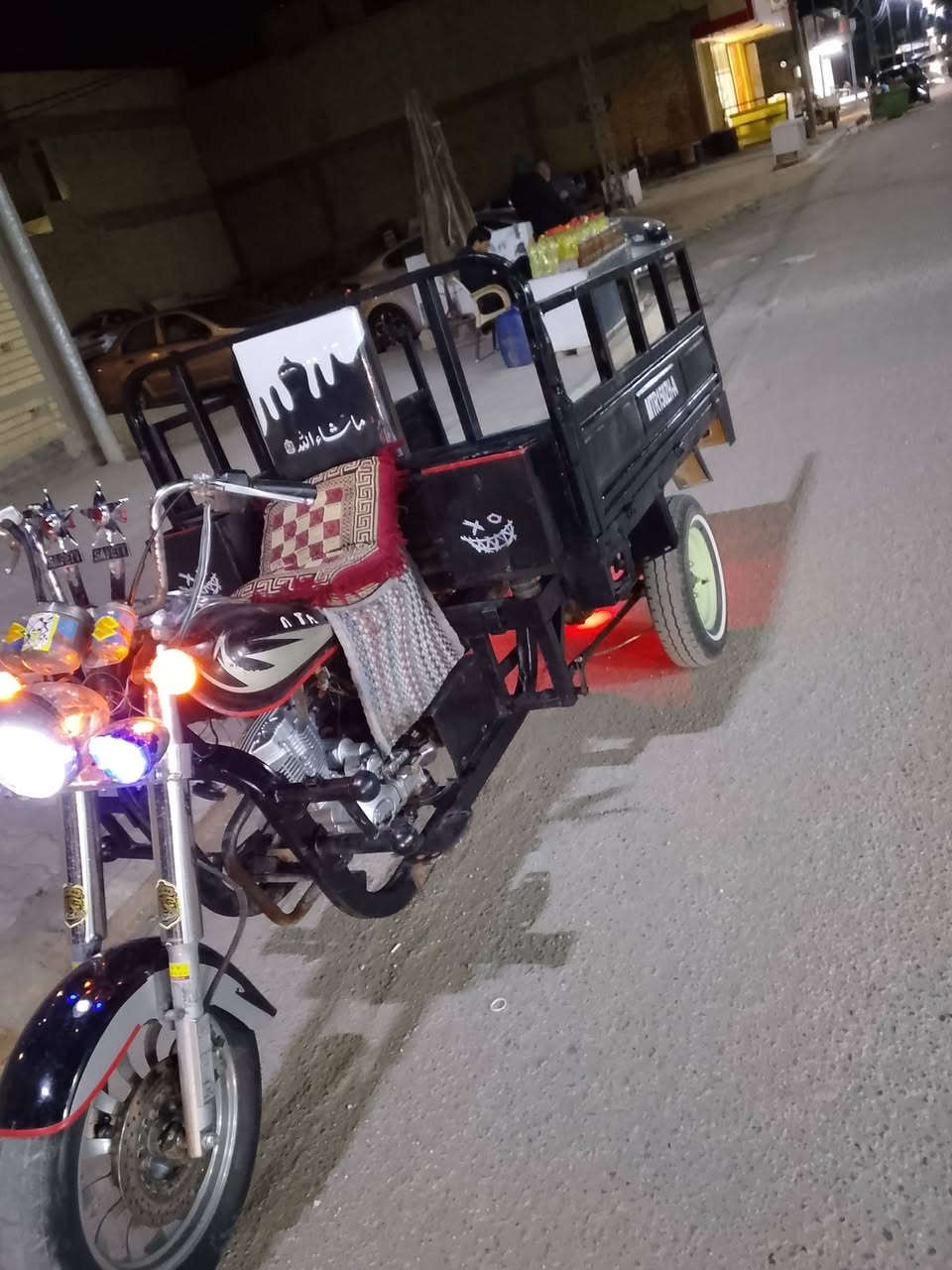 السلام عليكم ستوته للبيع موديل 2012اوراق اصولي شاصي مكفول مكينه 25 تواير بل جيس السعر 1500 الرايده ينتصل ***********
