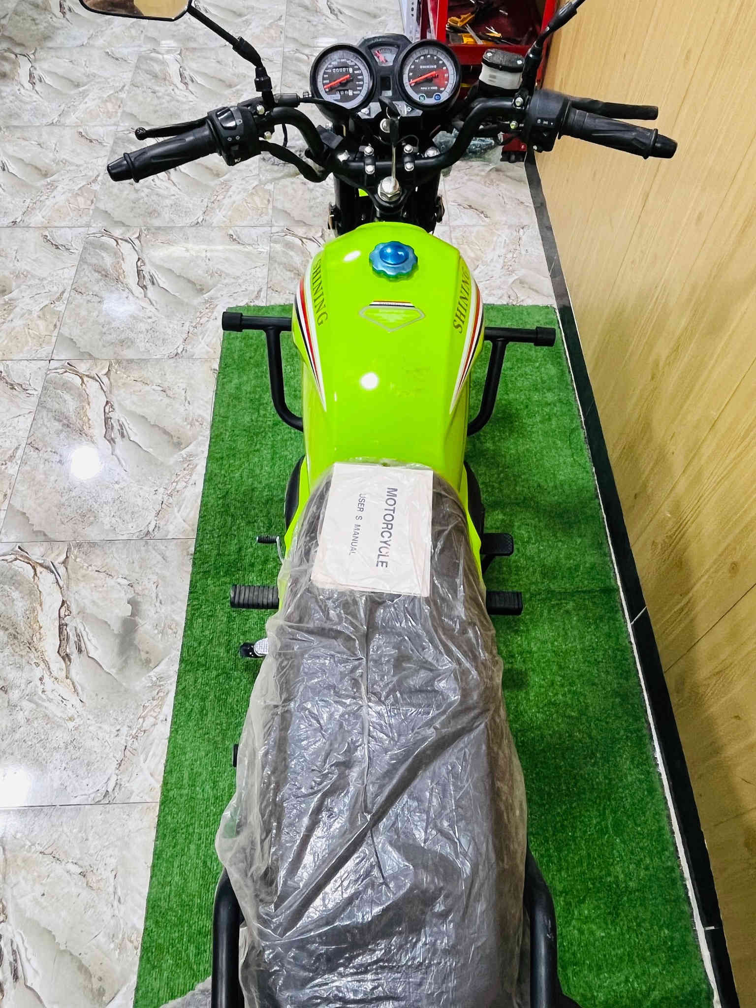 يا الله اسلام عليكم شباب بيع بل نقد وبل قصط ماستر رافدين فقط بدون مقدمه او مراوس حسب القناعه دراجه شاينك موديل ٢٣ زيرو مماشيه بيدك ادير بانزين وشغلها أوراق اصولي السعر مليون و٥٠٠ وبيها مجال حك الجيه الشراي يتصل وبي خير ويدلل الرقم ***********
