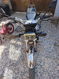 يراني للبيع موديل 2025 دراجه حلوه مكينه مكفوله بيهه بي شاشه محتركه 750...