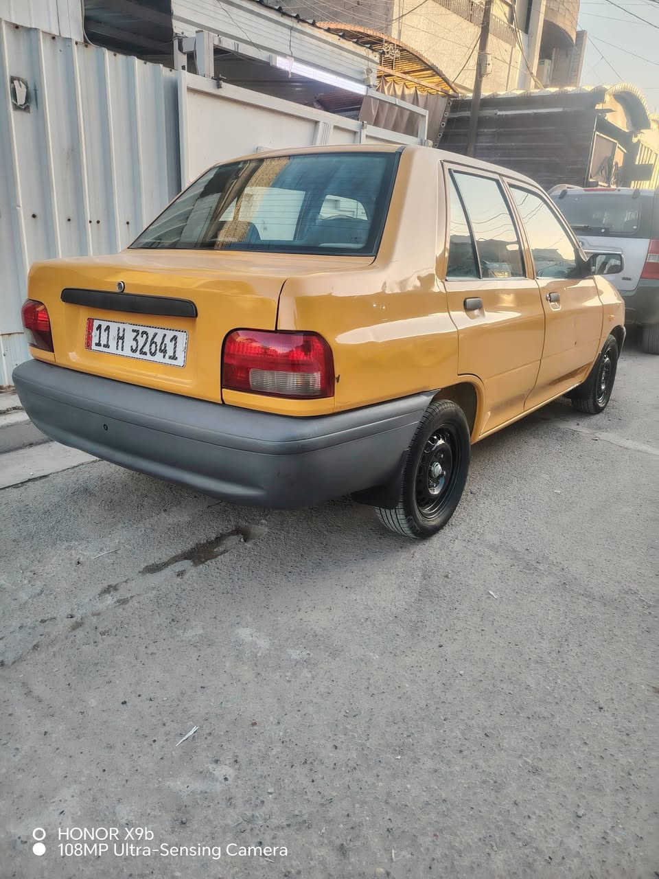 سلام عليكم شباب سايبه موديل 2022 سياره جديده مكفوله كفاله عامه عده باب السايق ماشيه 94مكينه كير وتبريد تتفئه سيارة بسمي رقم انكليزي تحويل ثاني يوم السعر 60 وبيه مجال قليل مكاني الزعفرانيه رقم ***********
