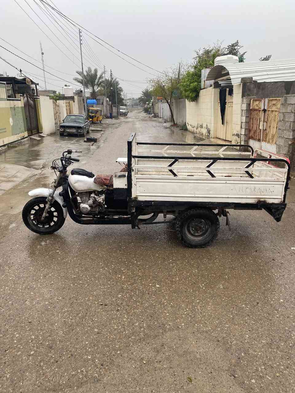 سلام عليكم
ستوته أم تي ار موديل 2015للبيع 
سعر (425)وبيها مجال للشراي 
مكاني ديالى بعقوبة 
اتصل على الرقم ***********
