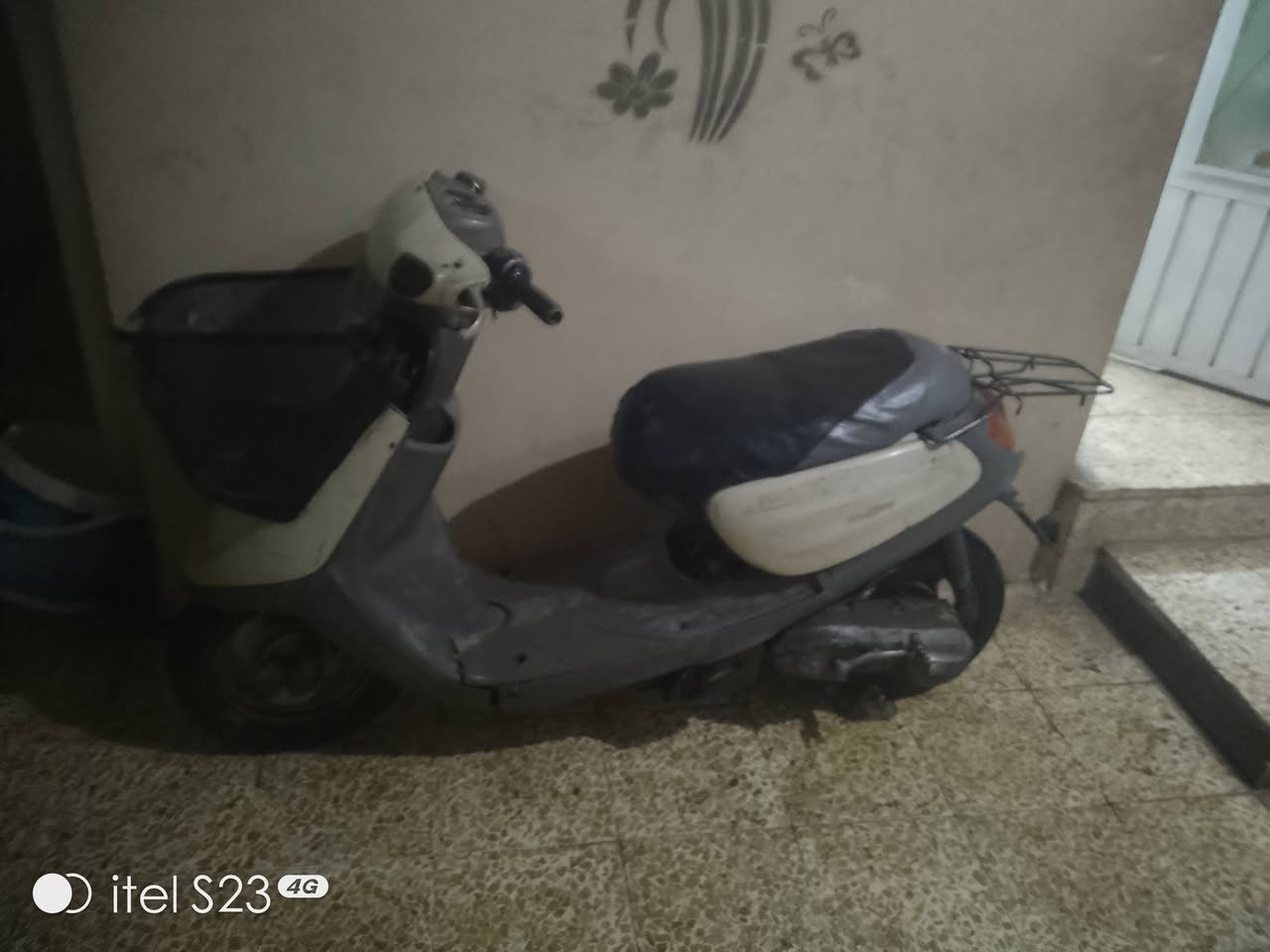 ماطور للبيع
ماطور بزون نفخ للبيع
شاصي شرط 
معمر جديد 
كمزه او معدل فول 
وايرمنيه شغاله بس بك لايت 
كلوبات بس 
سعر 130 او بي مجال 
حي الصمود يم دورت بغداد 
رقم اسيا ***********
بي وتاسب
