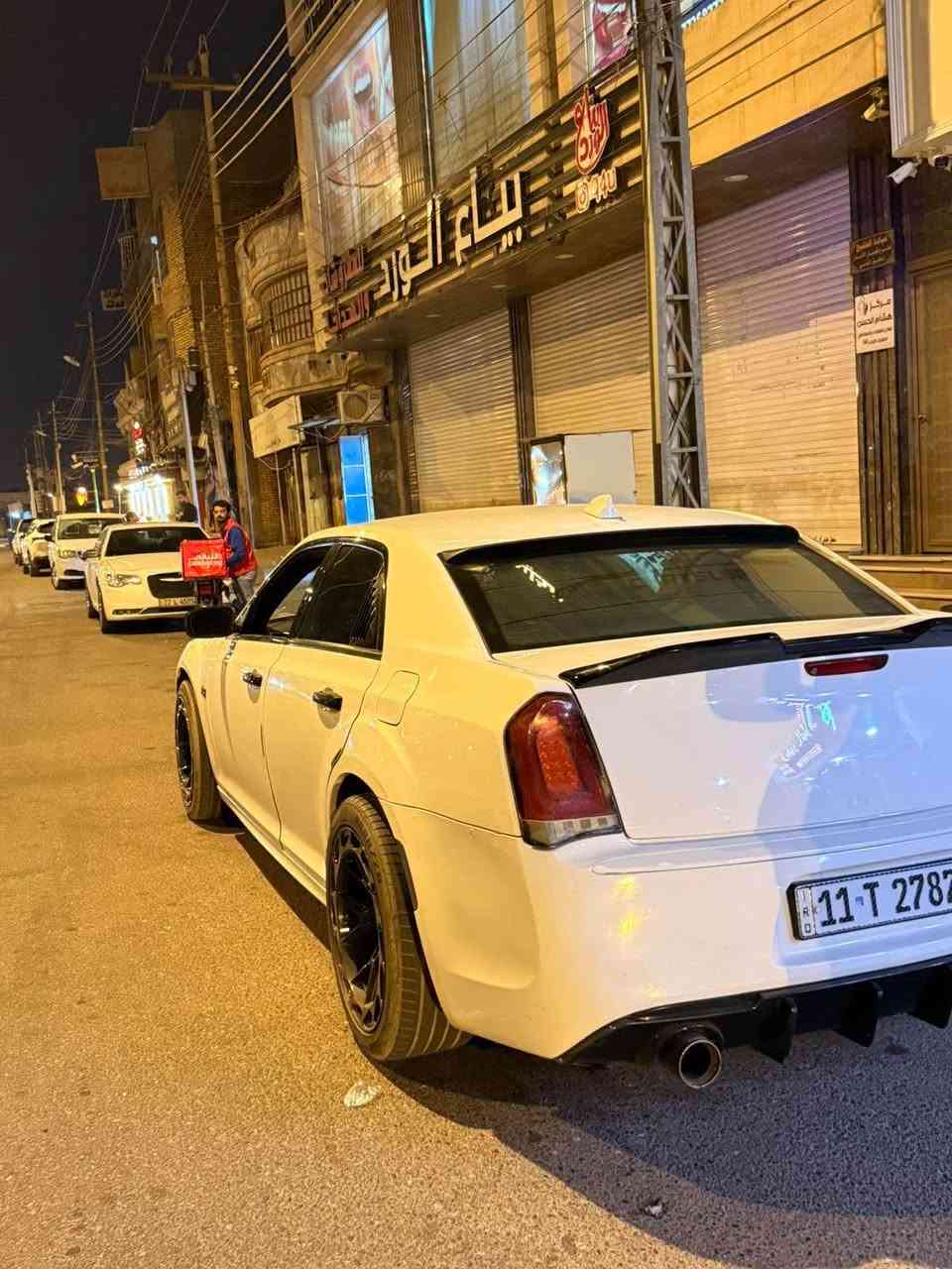اوباما ٢٠١٨ سته سلندر 
مواصفات ٣٠٠ 
بدون ايرباك 
رقم بغداد باسمي 
حادثه موضح بلسونار 
سعر ١٧٥ بيه مجال 
ومراوس بجارجر او جالنجر ٨ سلندر
مكلف بالنشر  العنوان البصره حي المهندسين 
الاتصال ع رقم البائع  
*********** البصرة, العراق
