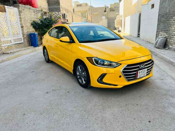 هيونداي النترا موديل 2017 وارد امريكي صور الحادث بالمنشور مرفقه
مكينة گير حدادية تبريد على الفحص
حجم المحرك 2000 دوش المرغوب لا تبخير ولا تنقيص 
تحكم ستيرن
شاشة 
كامره دواره 
داخل لونين
تدفئه تبريد 
لايتات زنون 
مكان السيارة بغداد
رقم بغداد  الماني بسمي تحويل ثاني يوم  مصفره هيئه وغرامات
سعرها  ورقة بيها مجال بسيط
أي استفسار  ***********  فول بصمة كشن كهرباء فتحة
