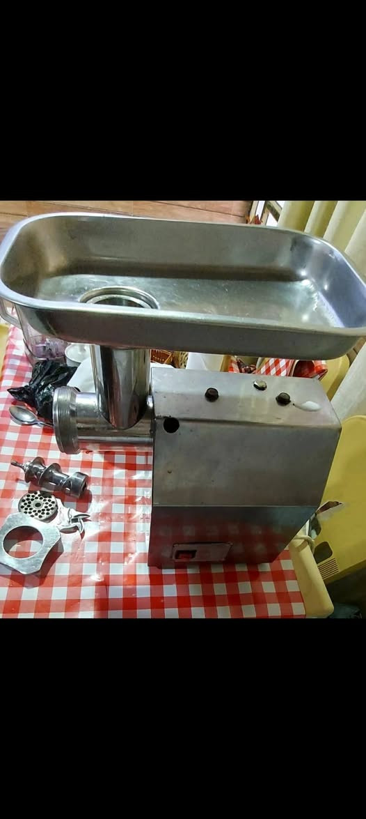 غراض للبيع كلشي وسعره عنوان سامراء 😊


**إذا كنت صاحب هذا الإعلان وتريد حذفه لأي سبب، رجاءا أرسل رسالة إلى الدعم الفني**