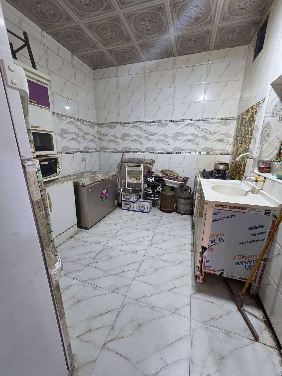#اسعد_الله_اوقاتكم_بكل_خير⁉️👋

دار سكن للبيع 🏠🏠 

#المساحة::110متر

#العنوان:: البصرة أبو الخصيب منطقة أم النعاج مقابيل سجن حمدان 

#جنس_العقار::وقف سني مسجل وكامل سنة يدفع 200الف 

#يحتوي:: البيت على غرفةمنام 
وديوانية 
ومطبخ وصالة 
وصحيات 
طابق ثاني يحتوي على غرفتين٢ منام كبار 
وصالة وصحيات 

بناء بلوك 
شارع 10م 

جميع الخدمات متوفرة ماء كهرباء مدارس نت كلشي قريب على 
#السعر((63مليون وبي مجال))
#اللاستفسار:: إلا تصال على الهاتف ☎️📞 
☎️((***********))☎️
