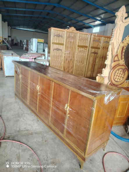 بوفية مترين ونص احطاطة سعر وحده ١٥٠ مكان ديالى خالص هبهب عرب شوكة قرب خويلص مقابيل محطة وقود جوهرة الفؤاد الشري يتصل ***********.  *********** يوجد توصيل بكروة
