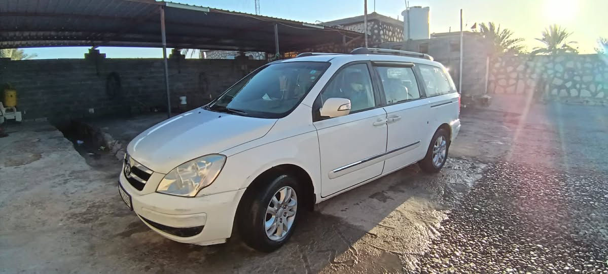 السلام عليكم
هونداي انتروج للبيع السياره ٨ راكب
محرك مكفول
كير مكفول
السياره فول مواصفات عدى البصمه فقط
مكفوله كفاله عامه فقط صبغ بالجاملغ الخلفي
السعر 135 سونار مرفق بالصور
للاستفسار
***********
