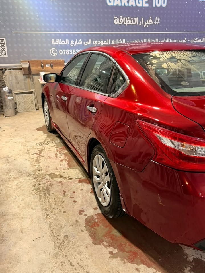 اقرأ التفاصيل كاملة قبل الاتصال
نيسان ألتما 2018 ماروني (كامرة كشن كهرباء الداخل شاموه وجلد وباقي التفاصيل المعروفة)
حادثها بسيط جدا موجود بالمنشور 
وبالعراق بيها جاملغ خلفي 
رقم بغداد ب اسمي سنوية لل31 
حدادية جديدة 
تخم تاير جديد 
باتري جديد 
زينون عالي ناصي ب٢٠٠ دولار 
براد كير راديتر // مبدل دهن الكير مرتين 
ماشية 80 الف ميل 
مكانها بالحلة ترايها للبصرة 
سيارة جاهزه ترايها للبصرة 
*********** 

السعر 105$
