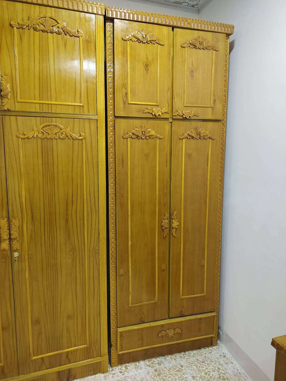 #مليون عرض خاص غرفة توج ملحق خشب صاج عراقي زان 
السعر فقط مليون 
جديد ما مستعمل موصل ايمن رقم على خاص


**إذا كنت صاحب هذا الإعلان وتريد حذفه لأي سبب، رجاءا أرسل رسالة إلى الدعم الفني**