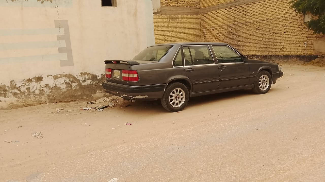 للبيع فالفو 940موديل 1994
سياره مصبوغه عام لأن جارده
تبريد شغال فول 

شاد شاشه مكان المسجل وكامره ويه البگ

تخم تاير جدد 

حداديه جديده

كهربائيات كله شغاله مابيه اي نقص

مكينه بلاد قبق اسود العوجه عادي 

گير اوتو ماتك

غرفه جديده جلد نفخ كشنات جلد ومدوشمه

عتب نفخ يدات نفخ ويل گب 

اي ستفسار ***********أو مراسله على الخاص
