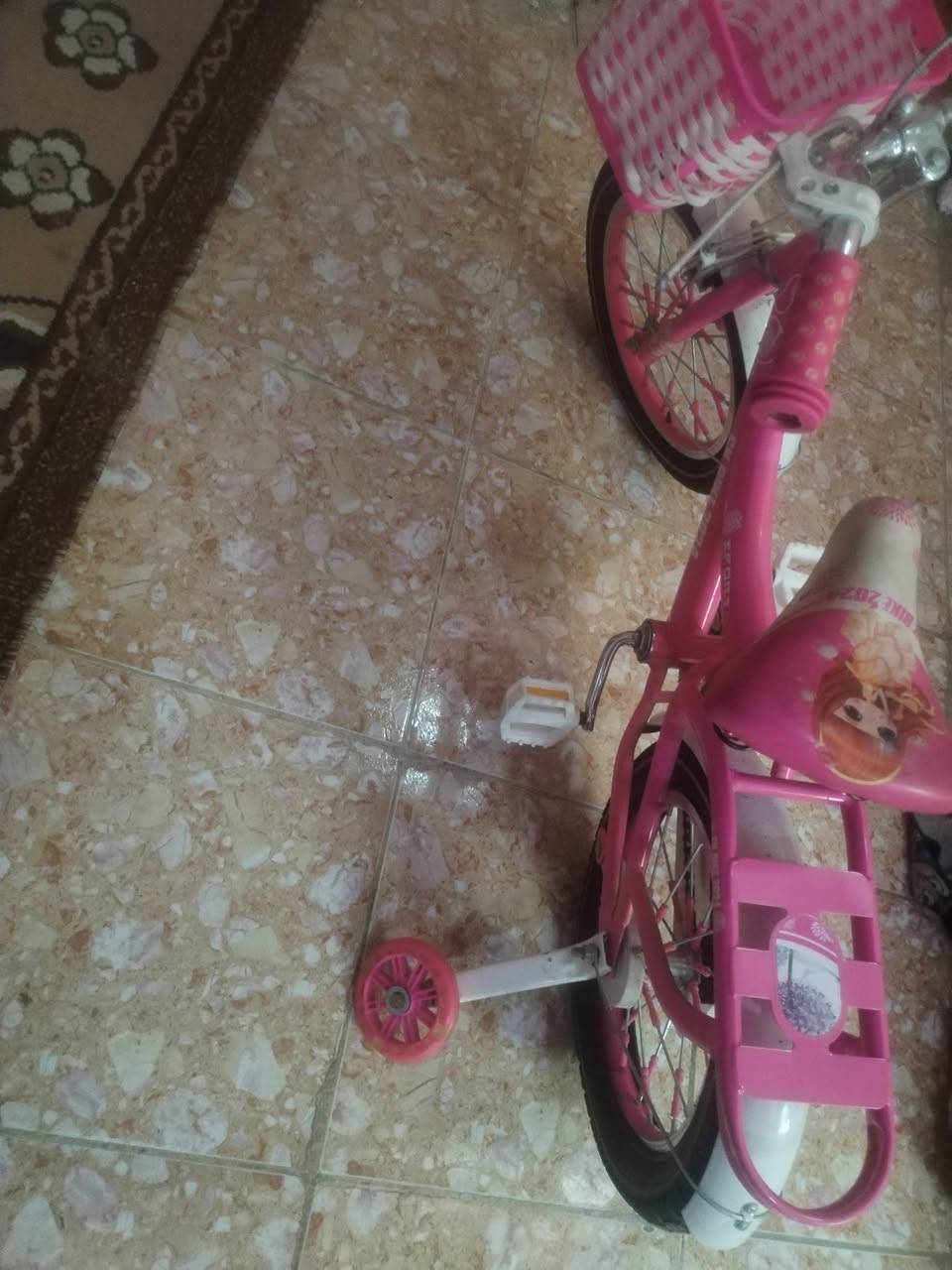 سلام عليكم عندي هذا بايسكل بناتي اريد بيعه سعره 39الف بي مجال بسيط مكاني الغزاليه هياكل


**إذا كنت صاحب هذا الإعلان وتريد حذفه لأي سبب، رجاءا أرسل رسالة إلى الدعم الفني**