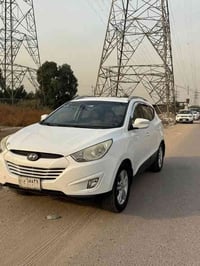 توسان ٢٠١٤ للبيع خليجي  بيهة طخه حفيفه بل هلال الخلفي الصوره موجوده بل...