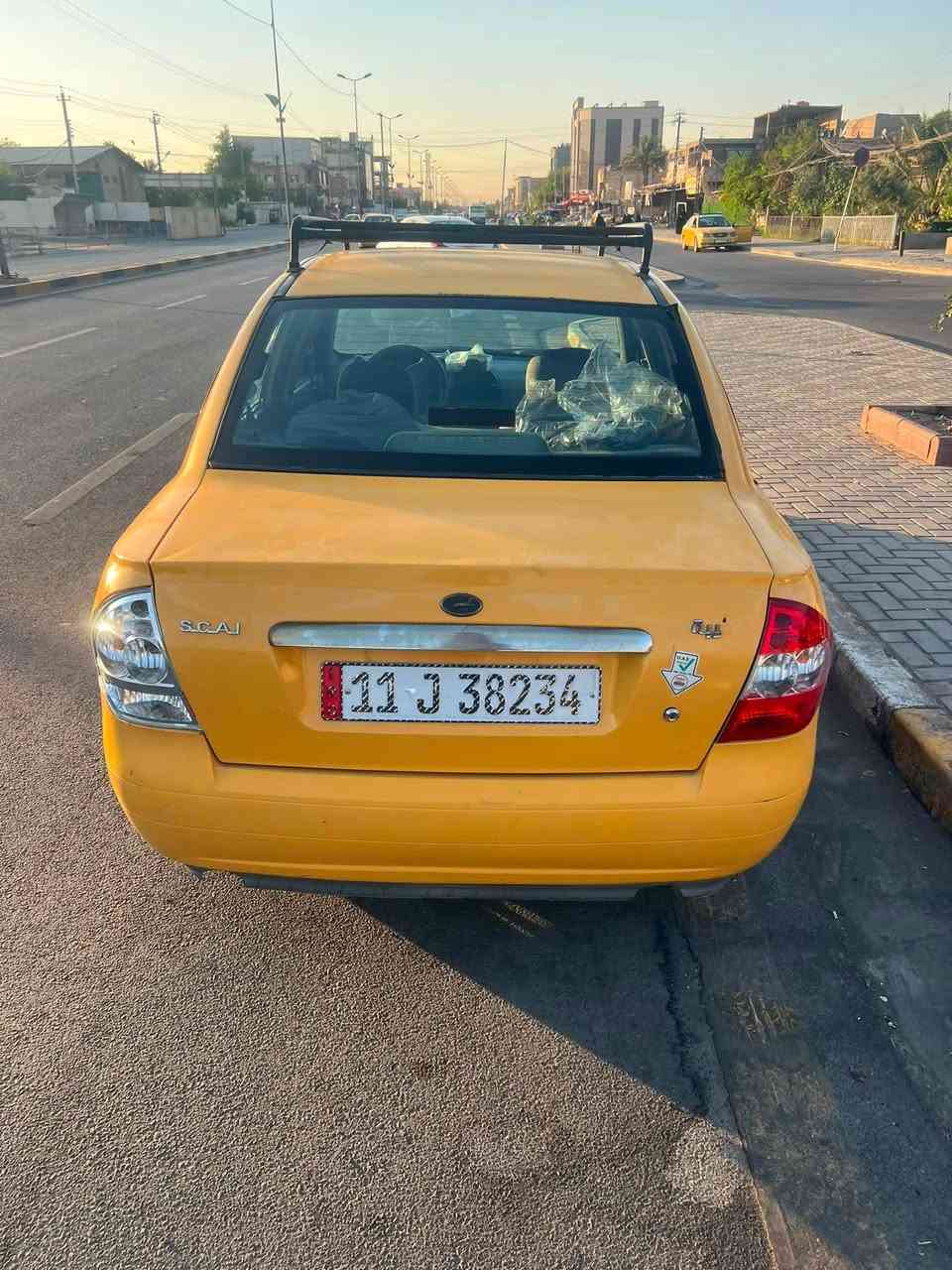 سلام عليكم سياره طيبه مكفوله من محرك وكير صدر كله مابي شي حدادية كاملة  تبريد شغال كهربائيات كاملةالسياره بيها  طخة  صغيرةباب السايق  سياره موديل 2015السعر ٣٦ الرقم نكليزي مالتها
الاتصال  ***********
