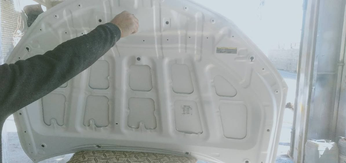 السلام عليكم عندي بنيد للبيع مال كورلا الون ابيض موديل 2014 2015 اصلي مال قطع مال وارد امريكا مصبوغ جماليه السعر 350 الف مكاني بغداد الغزاليه رقمي ***********
