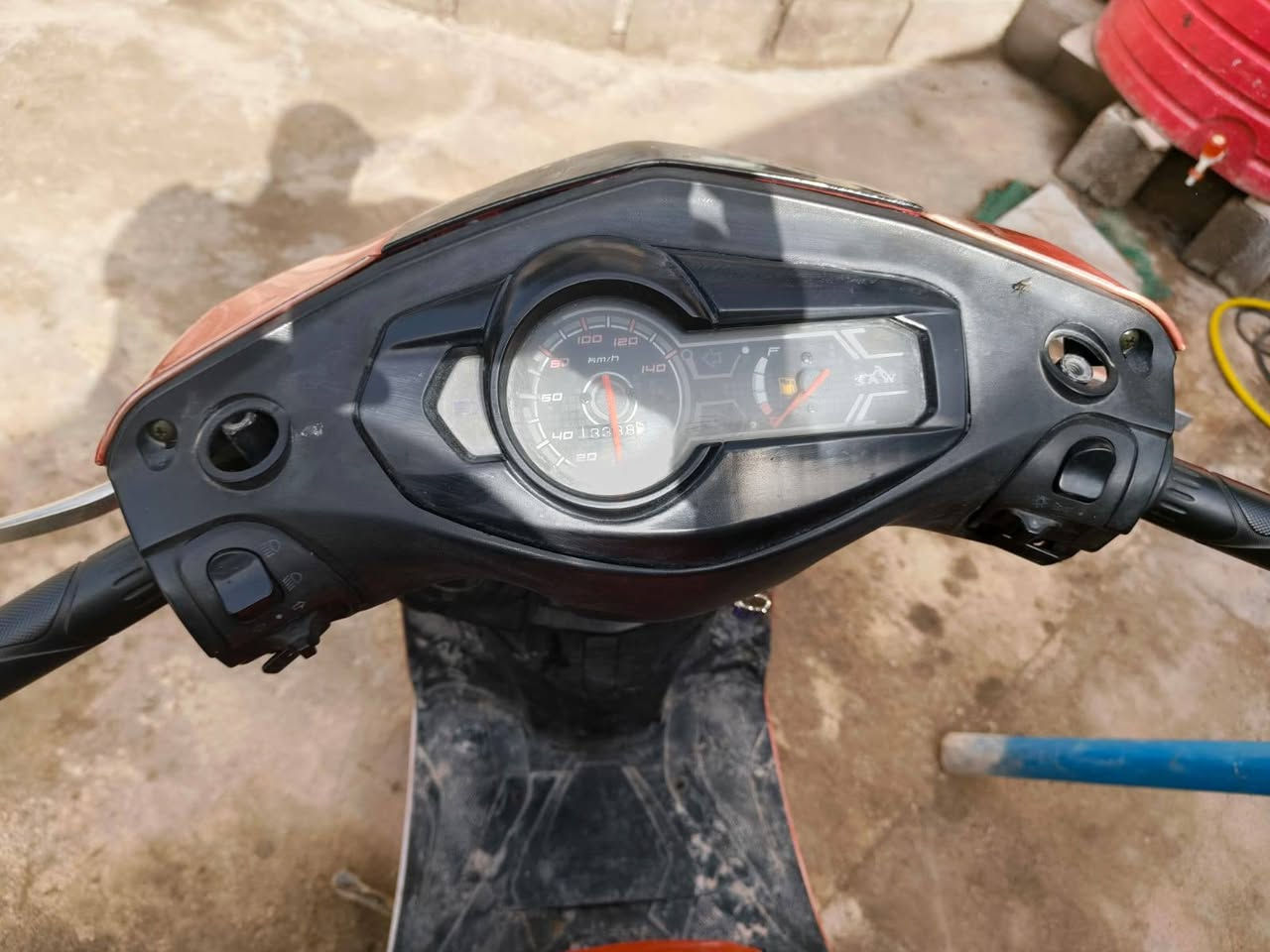 سنكس حديث محرك ماكس
كلشي شغال 
مكاني البصره المعقل 
*********** واتساب+إتصال
