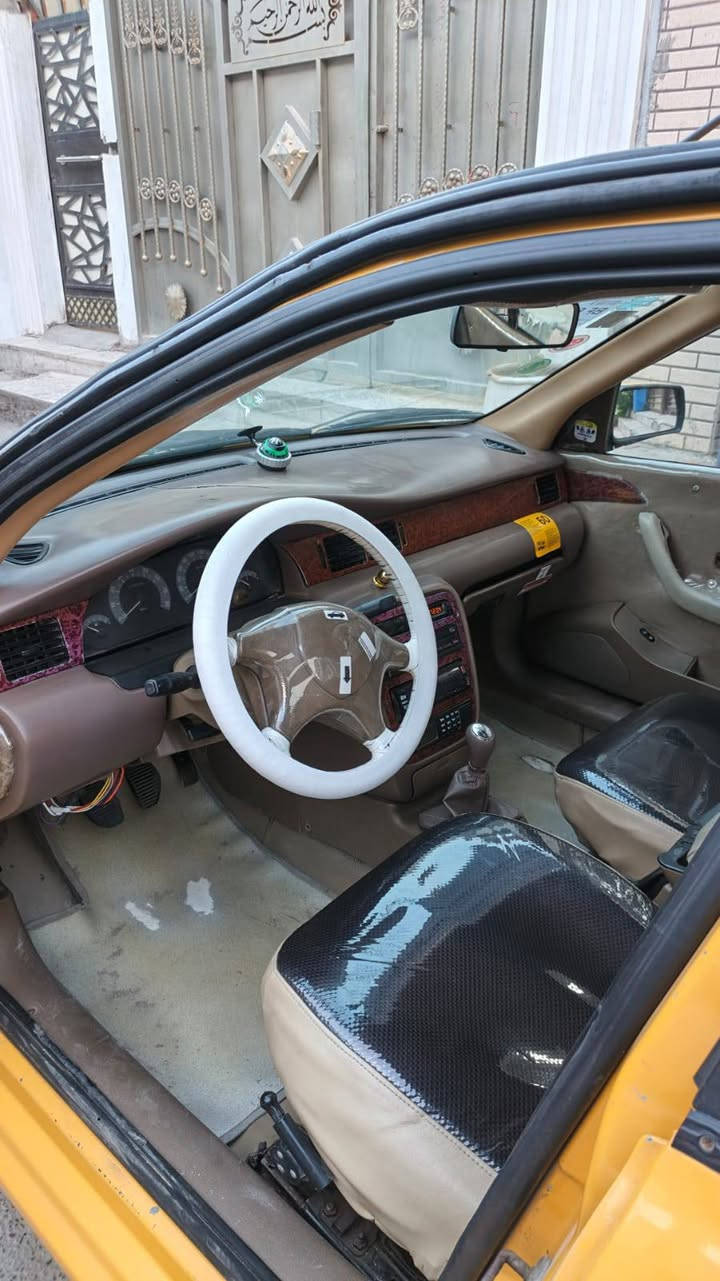 سمند موديل 2011
كير مكينة تبريد كفالة 
دواخل فول نضيف 
بس الهلال مال كدام متغير
سيارة نضيفة 100/100
السعر 38 وبيها مجال للشراي
بغداد البياع حي العلام
***********
