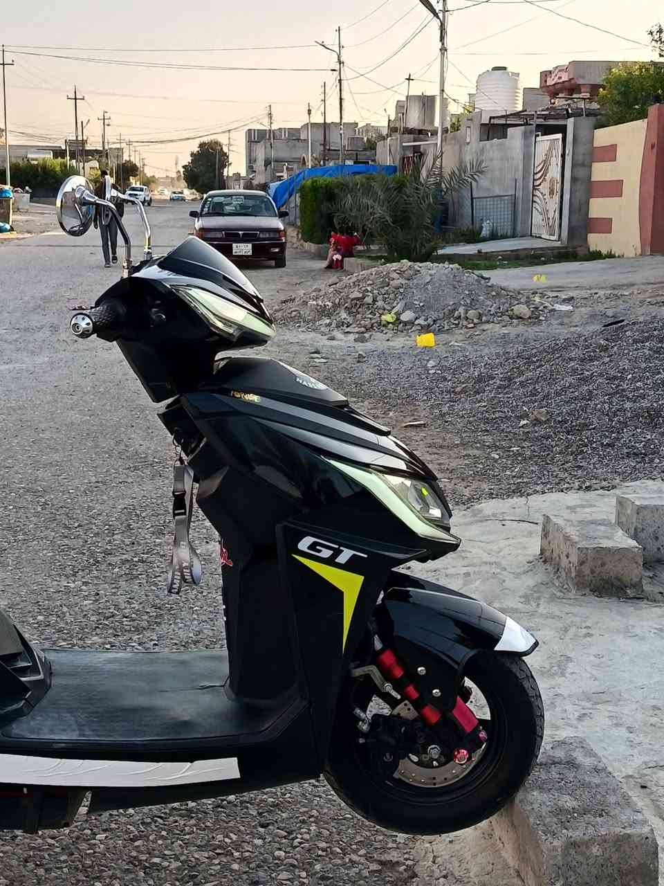 السلام عليكم
سكنس شحن للبيع الدراجه بطارياتها جدد والدراجه نضيفه يعني استعمال قليل 
السعر/٦٢٥وبيها مجال 
خاص ماموجود بس واتساب والرقم
الرقم/***********
