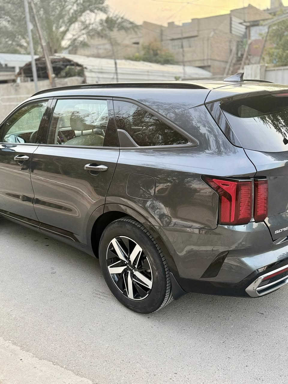 للبيع سورنتو 2023 S
فول عده البنراما
اخت الكلين بارد شي بسيط بلجمالغ الي من جهت السايق
ماشيه 62 الف
محرك 2500 GDI
.تبريد شاشة لمس
. بصمه وتشغيل عن بعد
. حساسات اماميه و خلفية ورادار
 اوتو هولد
كشنات جلد
كشنات تدفئه 
رادار امامي
.كشنات كهرباء
. شاشة كبيرة لمس
.نظام قيادة تلقائي
.نظام الحفاظ على المسار
انظمه قياده 
عداد السرعه ميل و كيلو متر
كَير 8 نمرة
اطفاء عند التوقف 
7 راكب
ايرباك فقط مال استيرن 
السعر 220 ورقه وبيها مجال شي بسيط 
مكاني بغداد الجديده ***********
