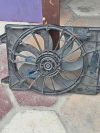 مروحه كامله جديده كارتون تايوان سعر ٩٠ الف ٠٧٧٠٧٣٤٧٤٣٦