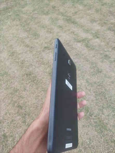 على اول تم ب50 الف مع التوصيل
ايباد 
ذاكره 16 GB
خاص او وتساب ***********
