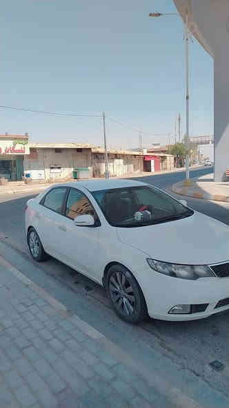 السلام عليكم
بيع او مراوس حسب القناعة 
وترهم مقدمة ٧٠ والباقي نتفاهم عليهن
سيراتو 2012
رقم أربيل
لون أبيض
مواصفاتها معروفه
تبريد _ تدفئه
تحكم سترين
شفتات سترين
لايت زنون
ضررها قطعتين (بابين اليسار) 
والصدر نص عمر
السعر 105 وبيها مجال

اتصل وبيك خير وادلل
***********
