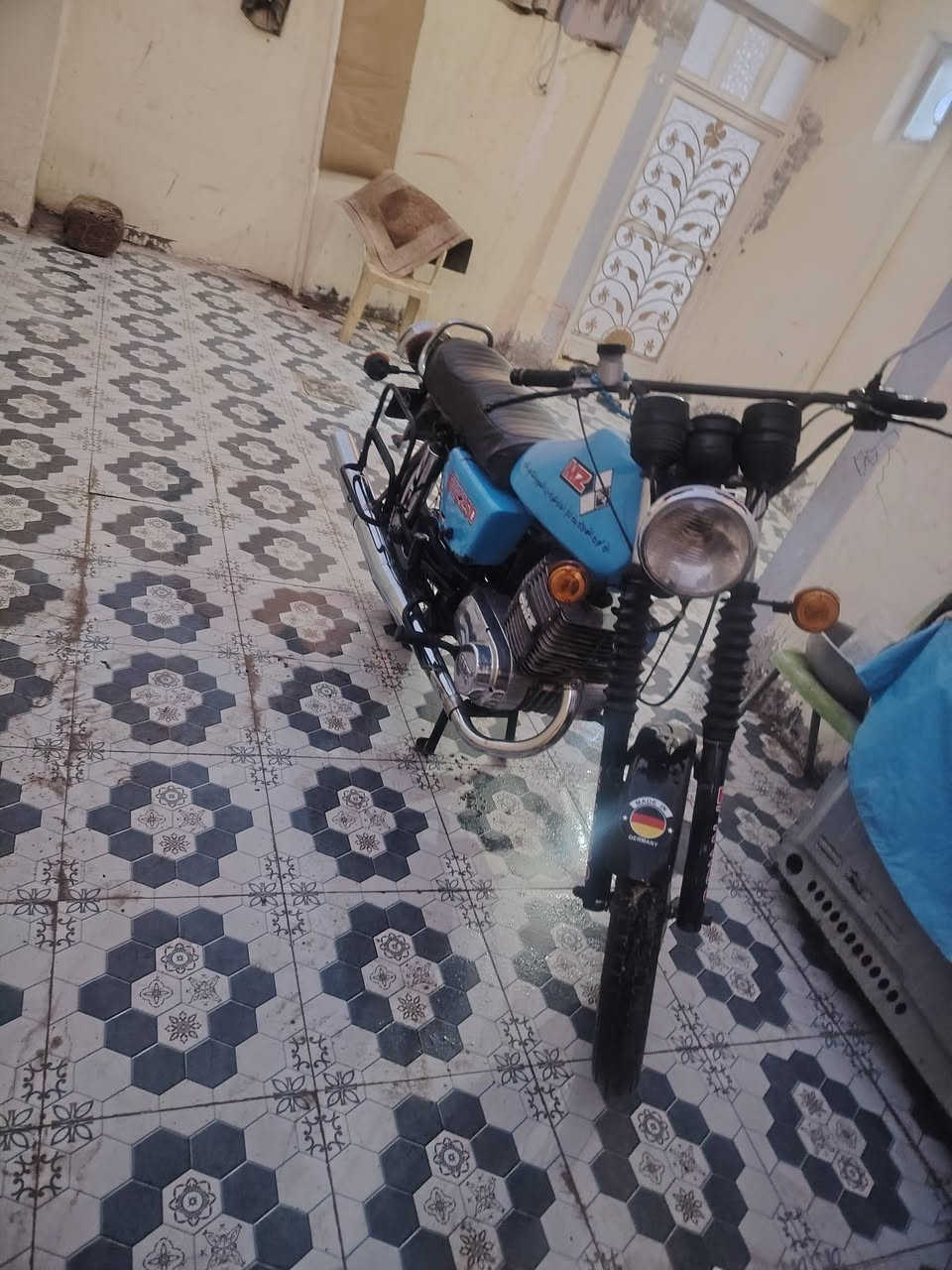 السلام عليكم من رخصت لمدير الكروب ماطور 82للبيع سايس ٣ رقم ألماني بي وكاله خاصه بي لحيم جوه لكشن لصوبين ماطور مكانه نجف ابصخير ***********متواجد عله خاص
