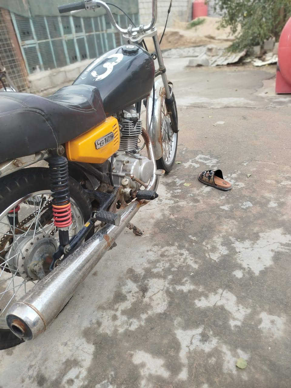 بصره أم قصر
سلام عليكم دراجه للبيع ادوات سعرها 350
***********
