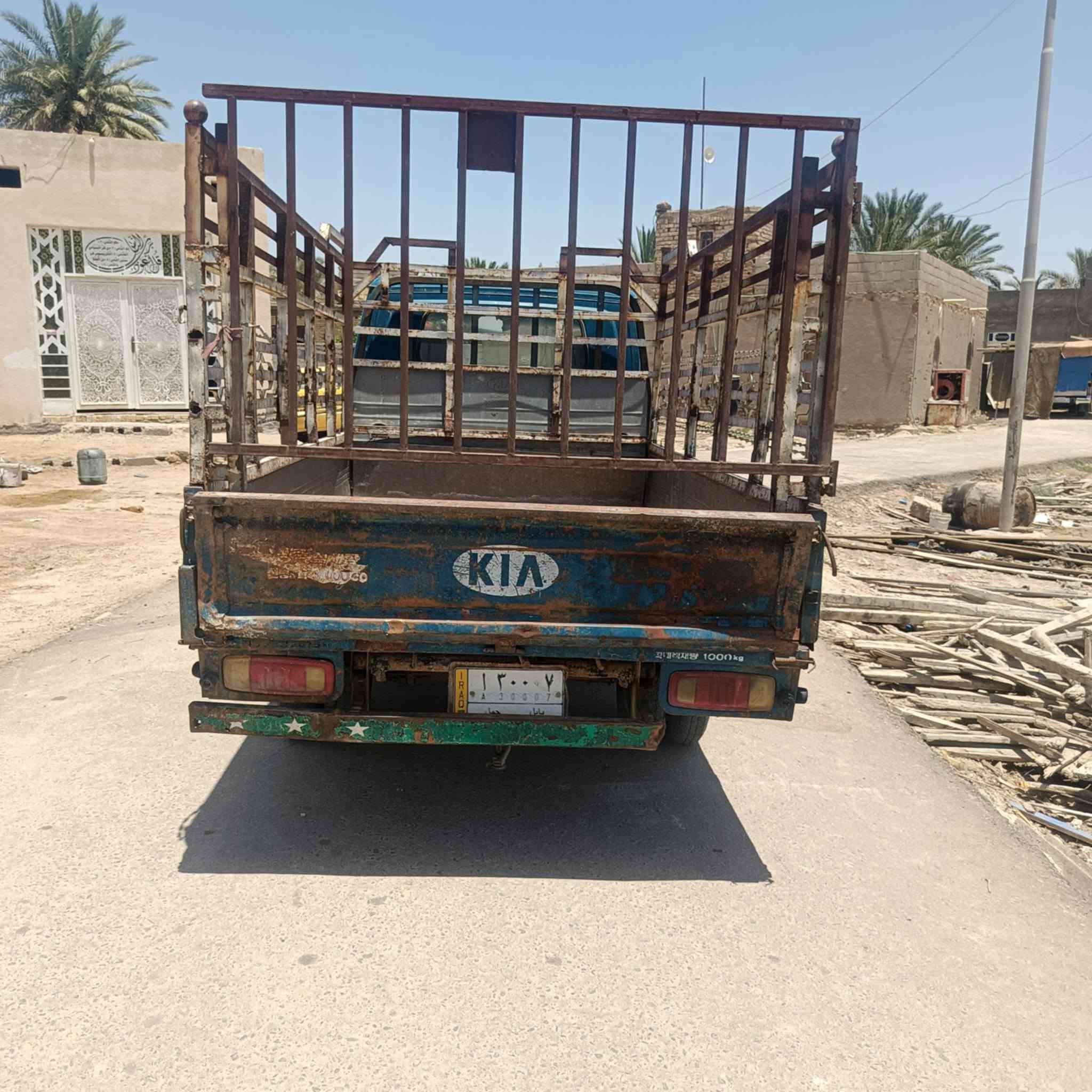 سلام عليكم كيه فنتيره للبيع 97 مكينه وكير وشاصي مكفوله بسمي رقم بابل سنويه 28  مكان سماوه وركاءالسعر 47وبيه مجال ***********

