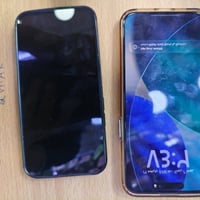 ايفون 15 برو ماكس • ٢٥٦ • ايفون 14 ١٢٨