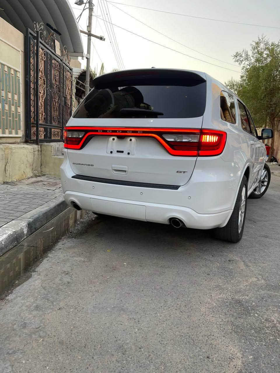 دوج دورنكو 2023 GT بيع فقط
لون ابيض
محرك 3600 v6
اضائة زينون
كامره خلفيه
حساسات خلفيه
صندوق كهرباء 
7 راكب
داخل اسود مخمل
تدفئة كراسي وستيرن
مثبت سرعة 
مودات قيادة سبورت وايكو
كرسي السايق كهرباء 
ايرباك دركه ودشبول
ماشية 33000 ميل
السياره بدون رقم 
مكان السيار بصرة
السعر : 280 وقابل للتفاوض
للتواصل : ***********
