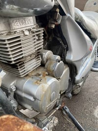 سلا عليكم ماطور دايلم للبيع سعر 500 وبي مجال للطيبين  رقم 07808674571