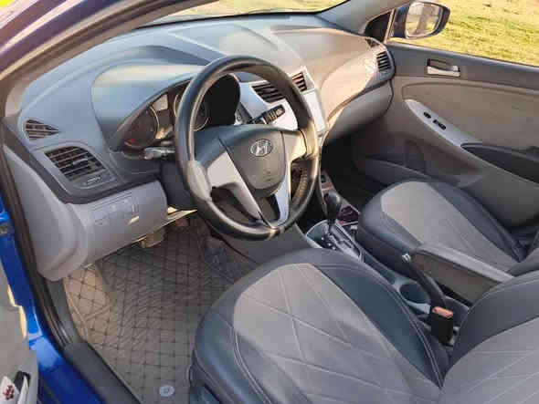 اكسنت وارد أمريكي
موديل 2013
ماشية120 الف
نضافه فول مثل ما مو ضح
محرك 1600
صدر جديد
تخم جديد
 السعر 90
***********
