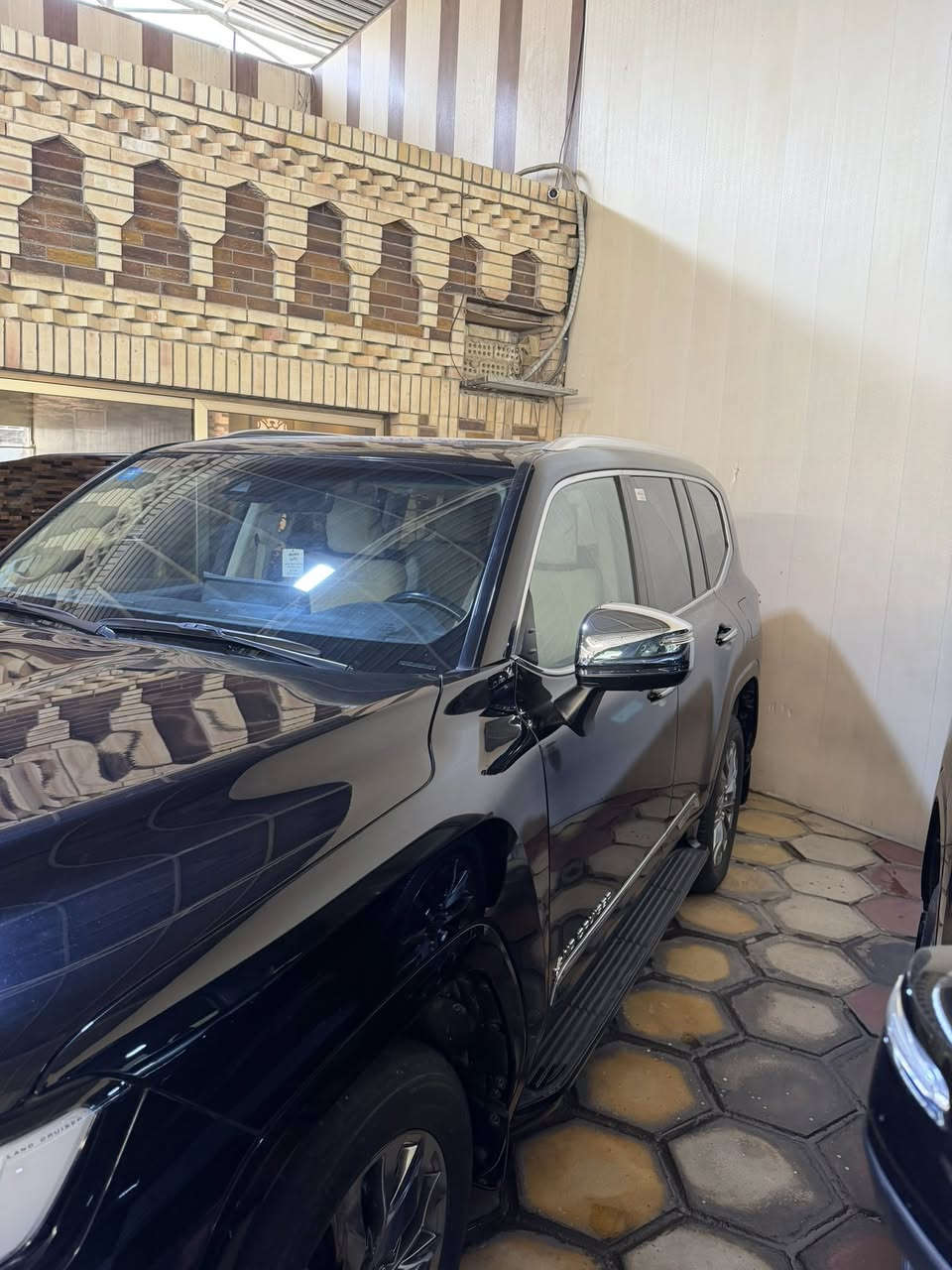 لاندكروز 2024 وكالة بريم مرقم باسمي ماشيه 31 الف كم


**إذا كنت صاحب هذا الإعلان وتريد حذفه لأي سبب، رجاءا أرسل رسالة إلى الدعم الفني**