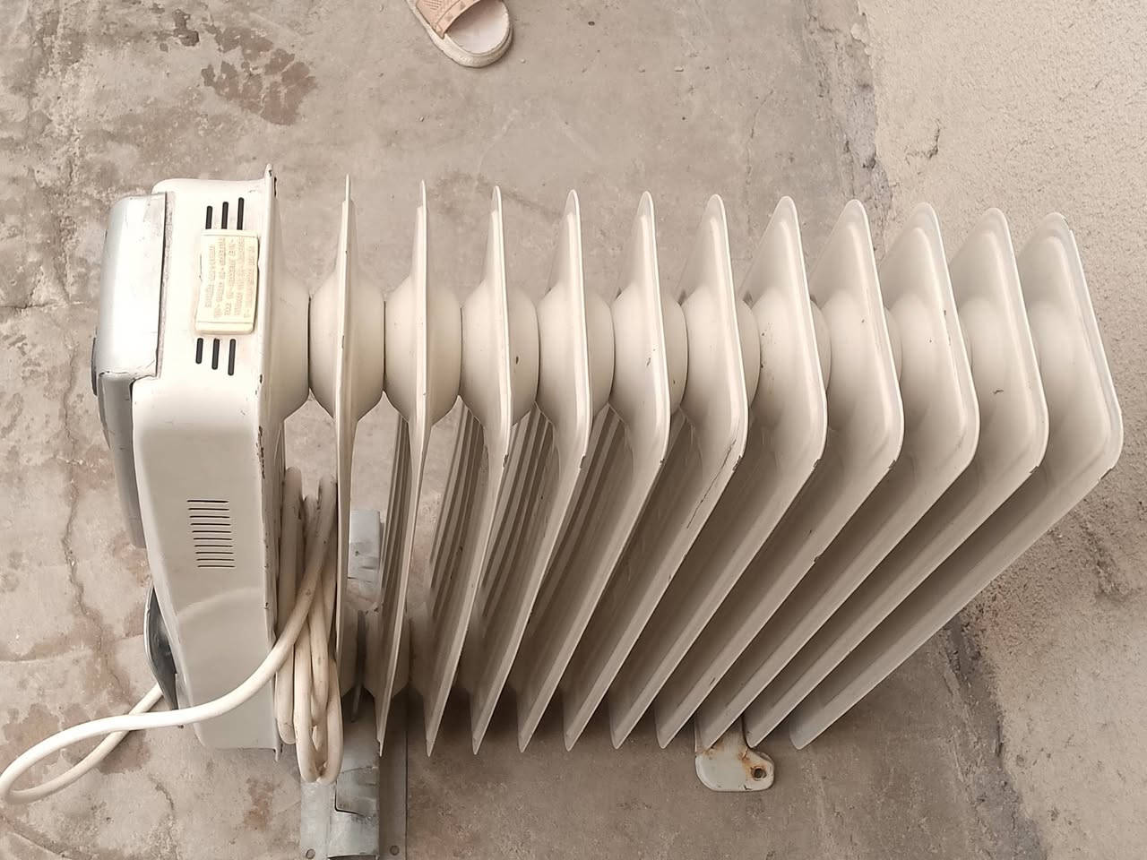 صوبه زيتيه نوع دنكا شرط الشغل السعر ب30الف عنواني المعقل هاتف ***********
