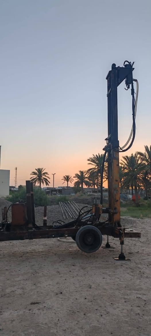 للبيع جهاز حفر ابار جاهز للعمل مع الملحقات  ***********
