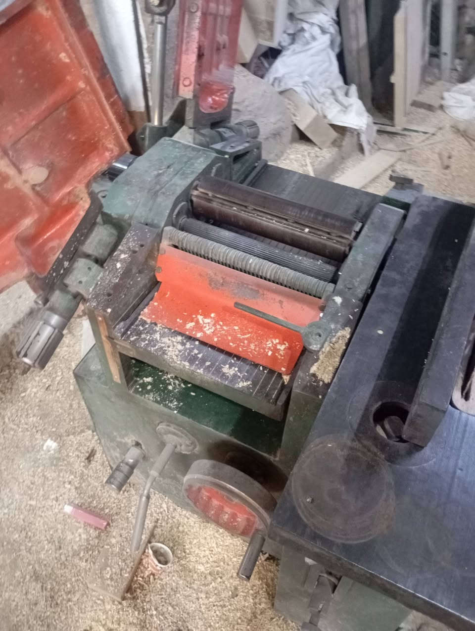 ماكينه نجاره جامعه بنغاريه نضيفه شغاله 
مكاني البصره الزبير ٤ ملايين 
ملاحظه الماكينه مو الي صاحبها نخاني انشرها 
ما اعرف اذا بيها مجال أو لا


**إذا كنت صاحب هذا الإعلان وتريد حذفه لأي سبب، رجاءا أرسل رسالة إلى الدعم الفني**