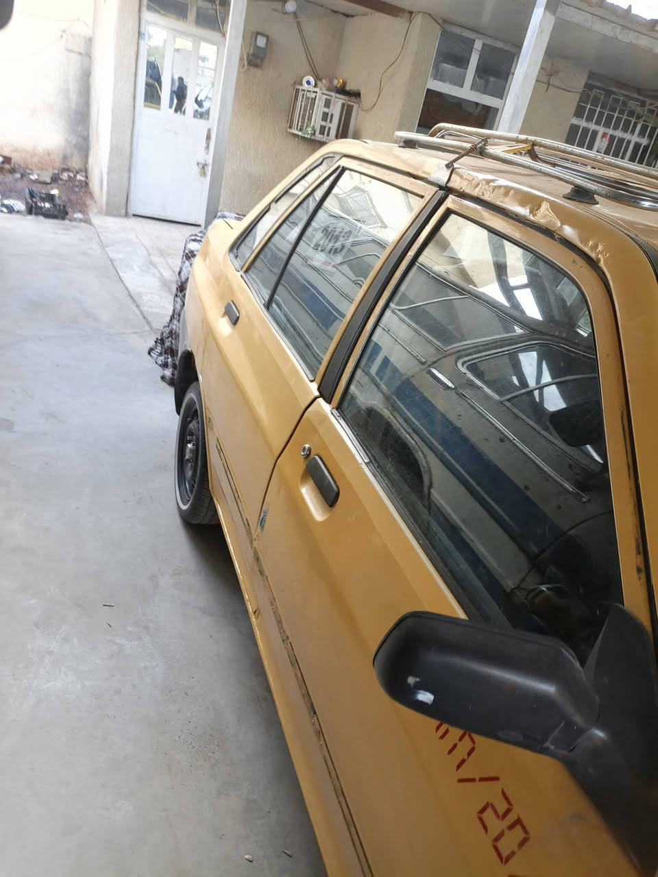 سايبا 13 للبيع رقم بغداد الدولي تروح ادك رقم طالع السعر 23 وبيعه مجال *********** بغداد المدائن سلمان باك
